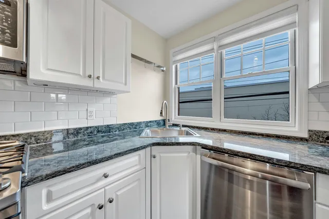 $4,800 | 350 7th Street, Unit 2E, Hoboken, NJ 07030