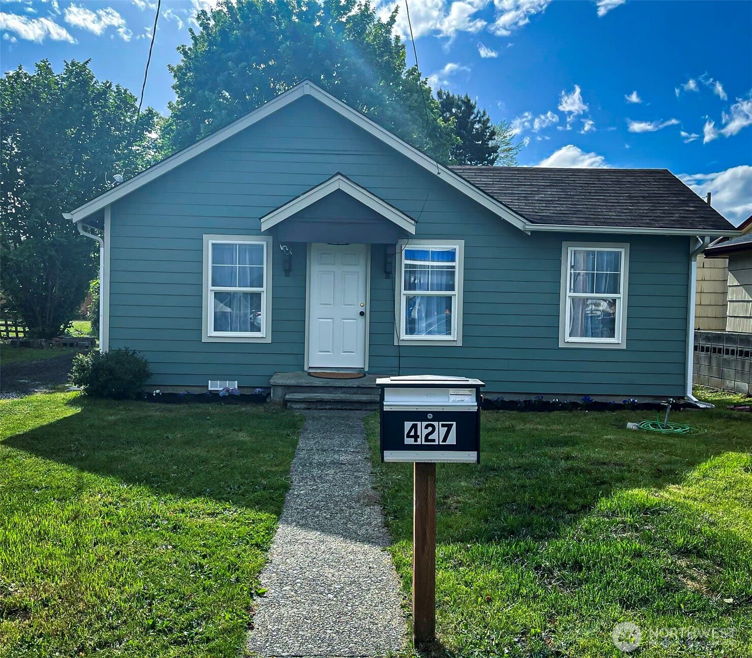 427 Boulevard Road Southeast Olympia, WA 98501 - Photo 1 of 25 Gallery Image 1