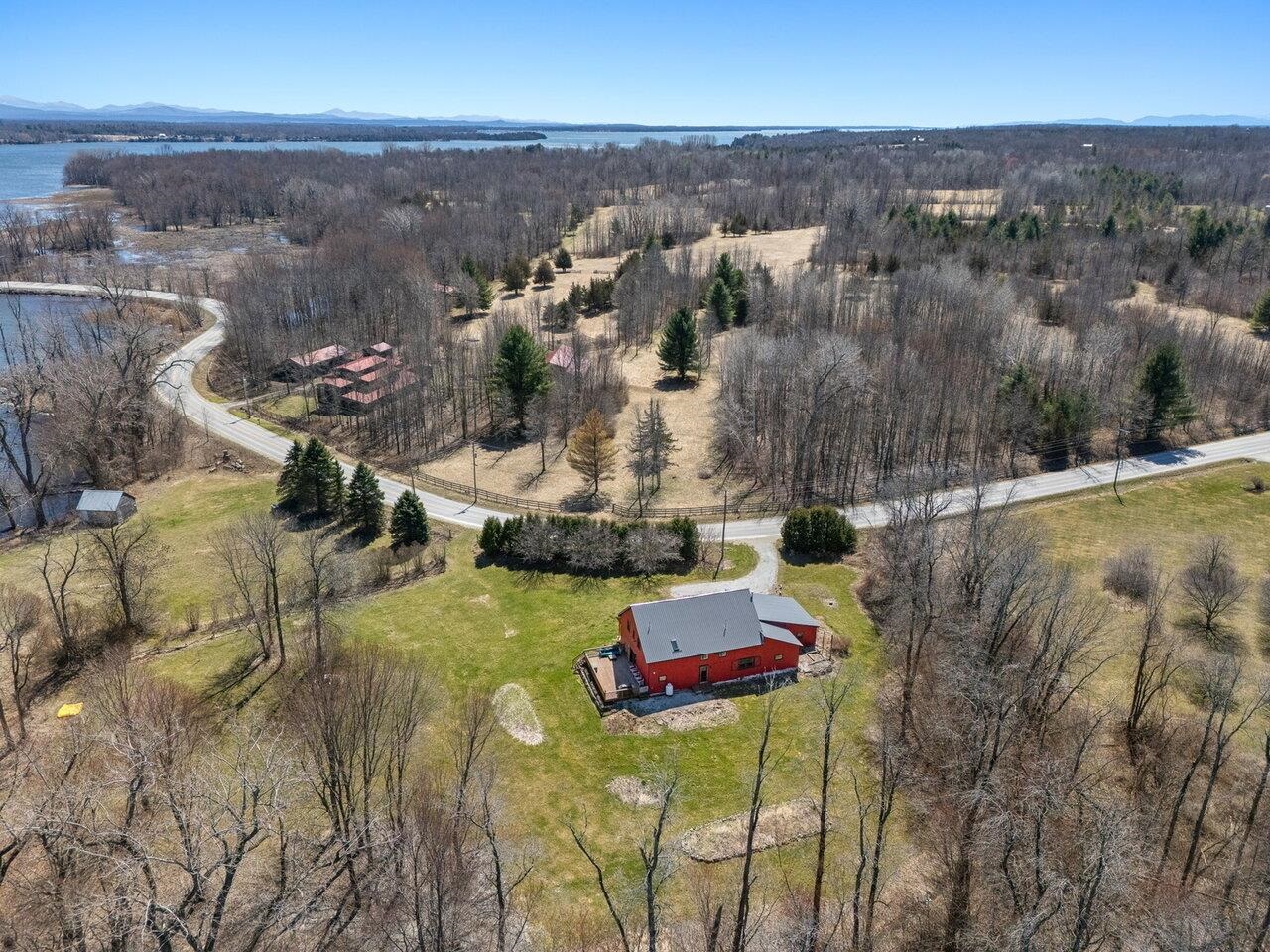 320 Main Street Isle La Motte, VT 05463 - Photo 38 of 44