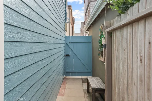 $11,500 | 36 19th Street, Hermosa Beach, CA 90254