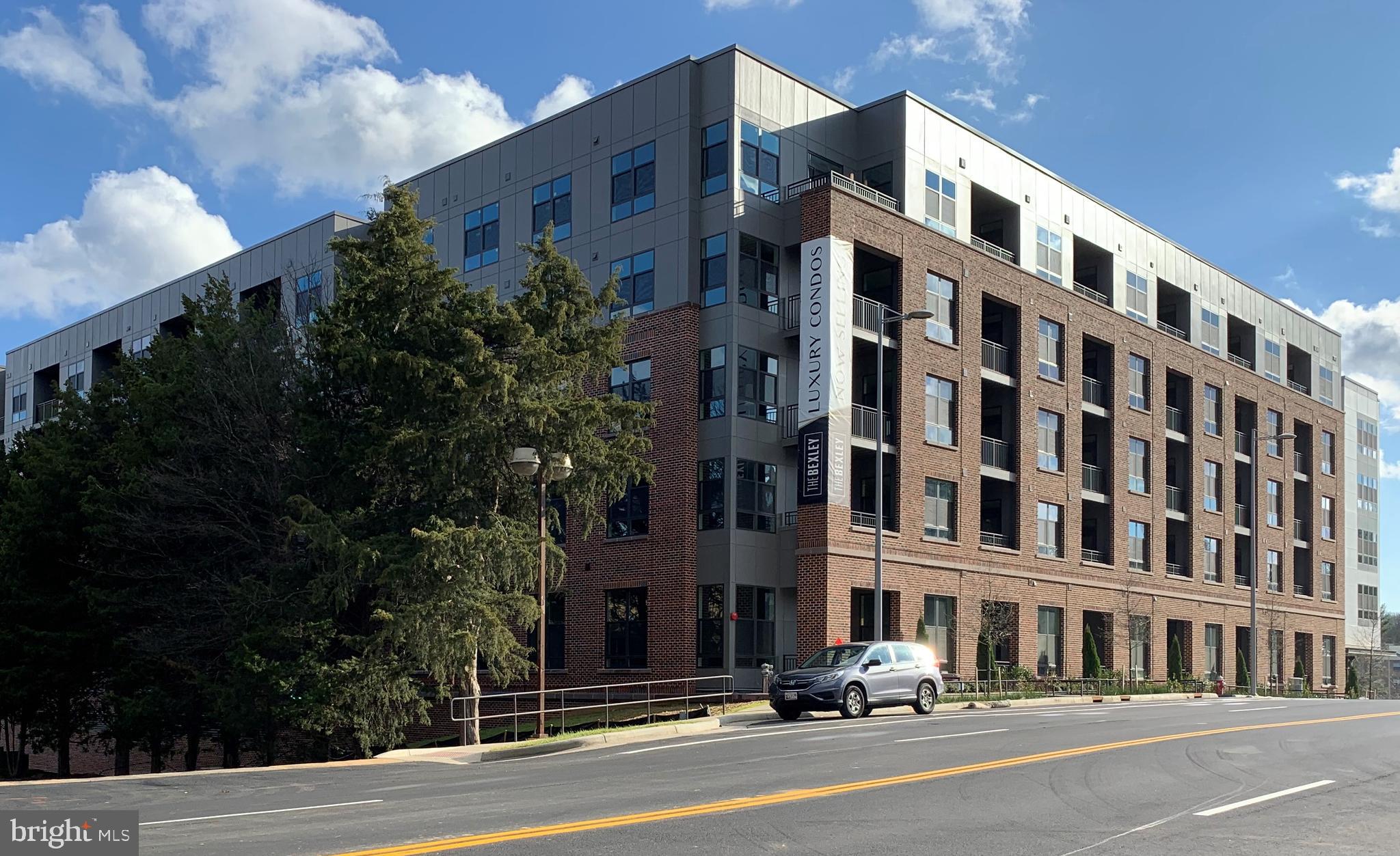 1761 Old Meadow Road, Unit 313 McLean, VA 22102 - Photo 1 of 23