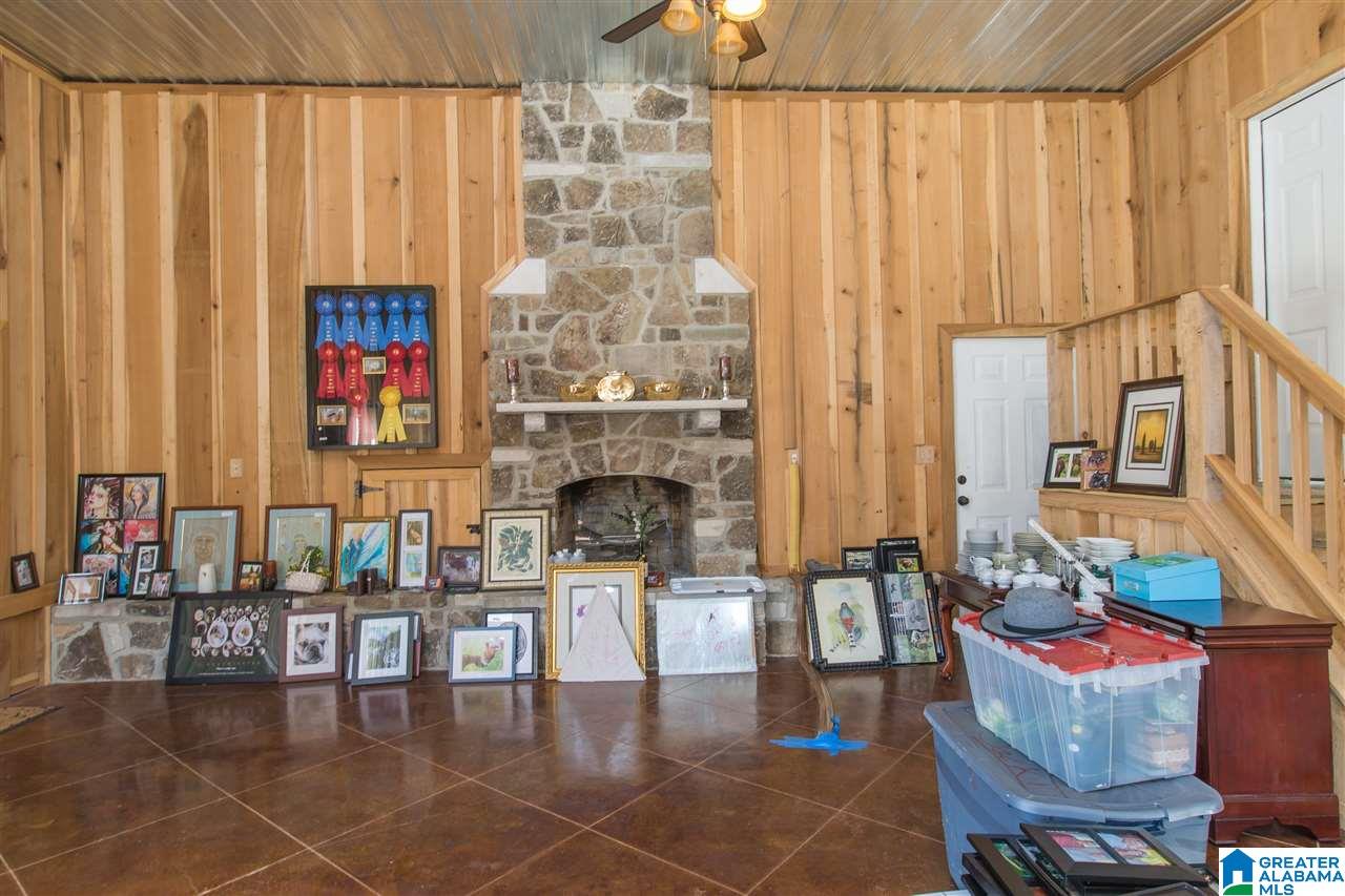 435 County Road 42 Oneonta, AL 35121 - Photo 38 of 40