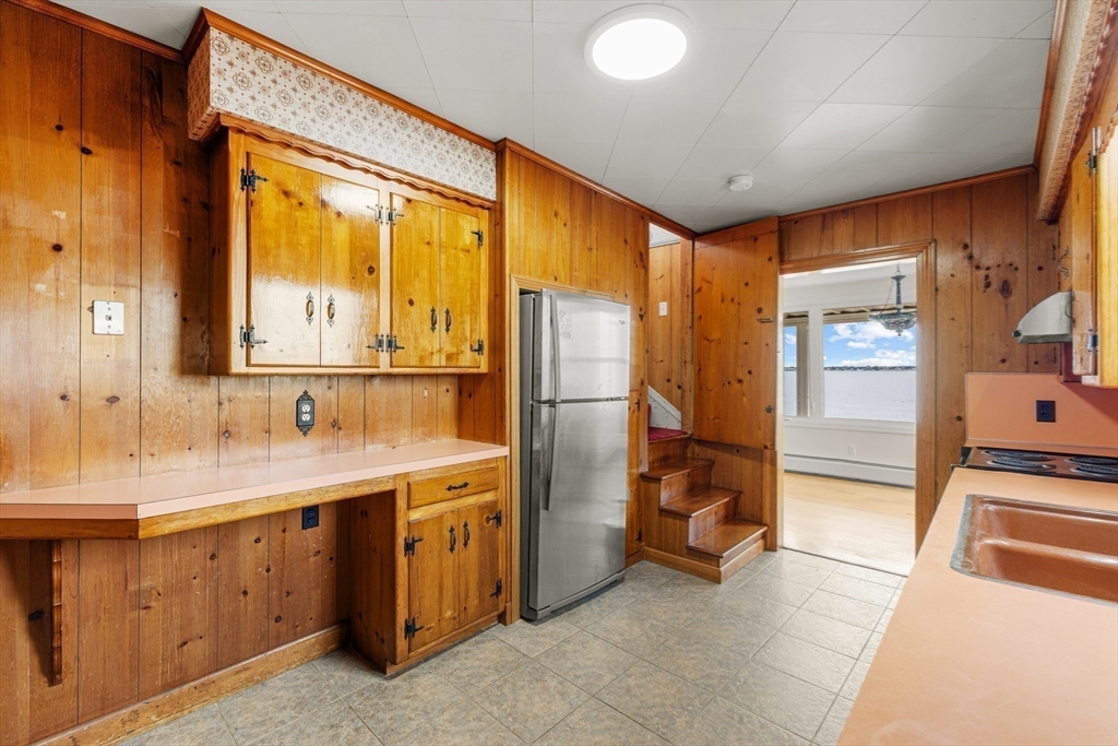 16 Reservation Road Fairhaven, MA 02719 - Photo 15 of 39