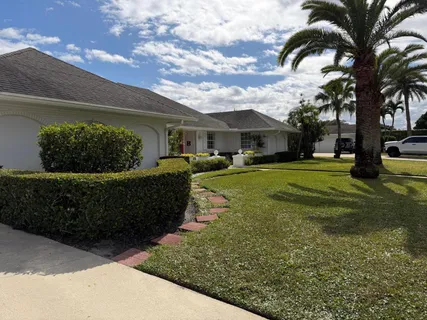 $1,149,000 | 10124 Seagrape Way, Palm Beach Gardens, FL 33418