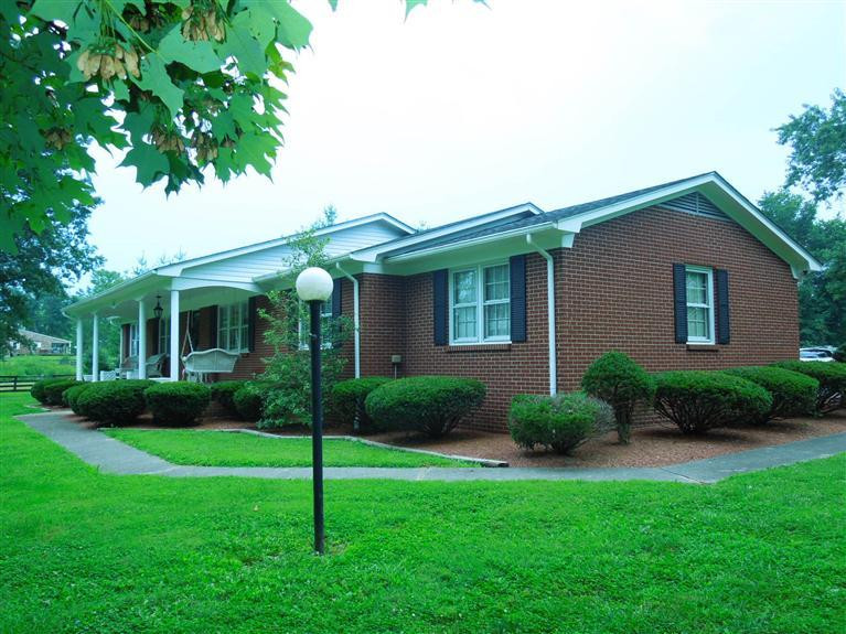 2459 Log Lick Road Winchester, KY 40391 - Photo 3 of 25 Photo 3