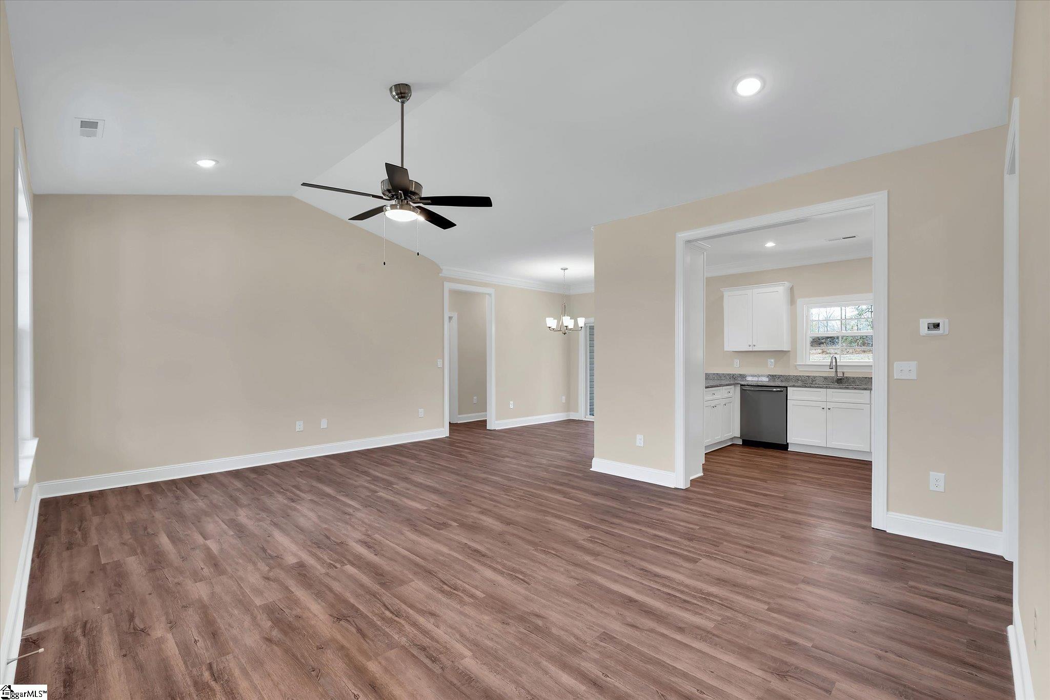 153 Eastview Road Pelzer, SC 29669 - Photo 4 of 27