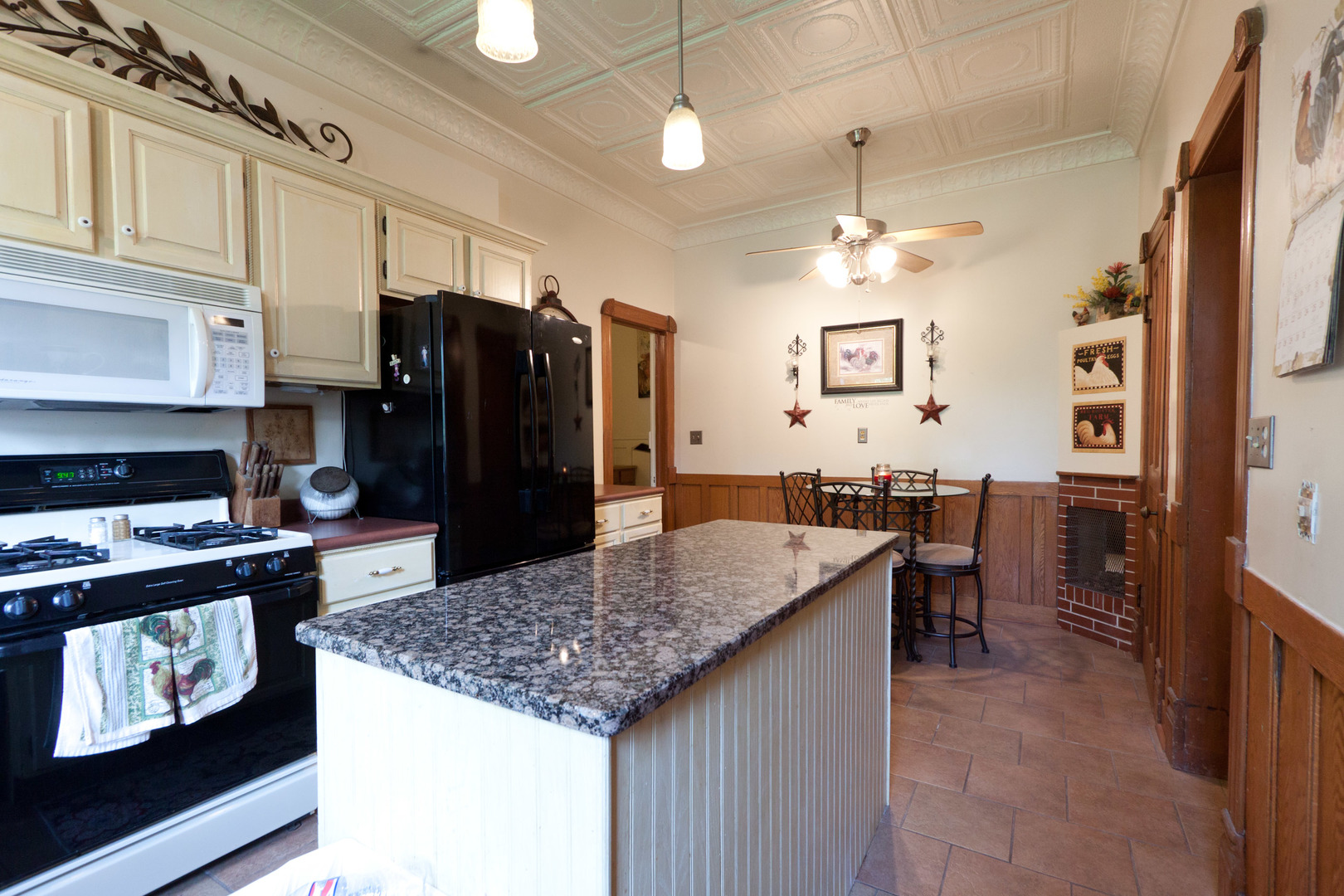 500 Maple Street Chenoa, IL 61726 - Photo 9 of 29