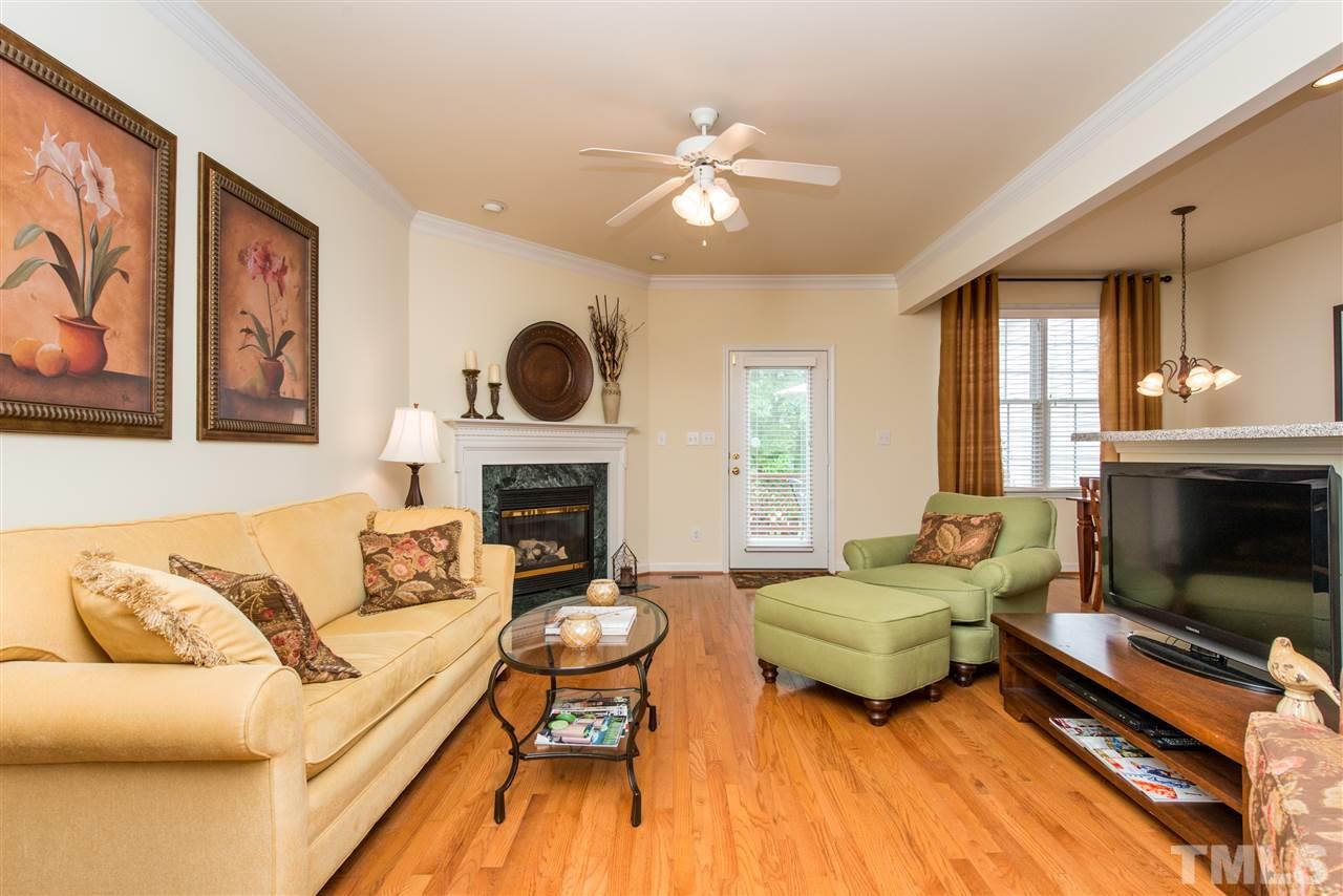 4537 Treerose Way Raleigh, NC 27606 - Photo 3 of 24 Gallery Image 3