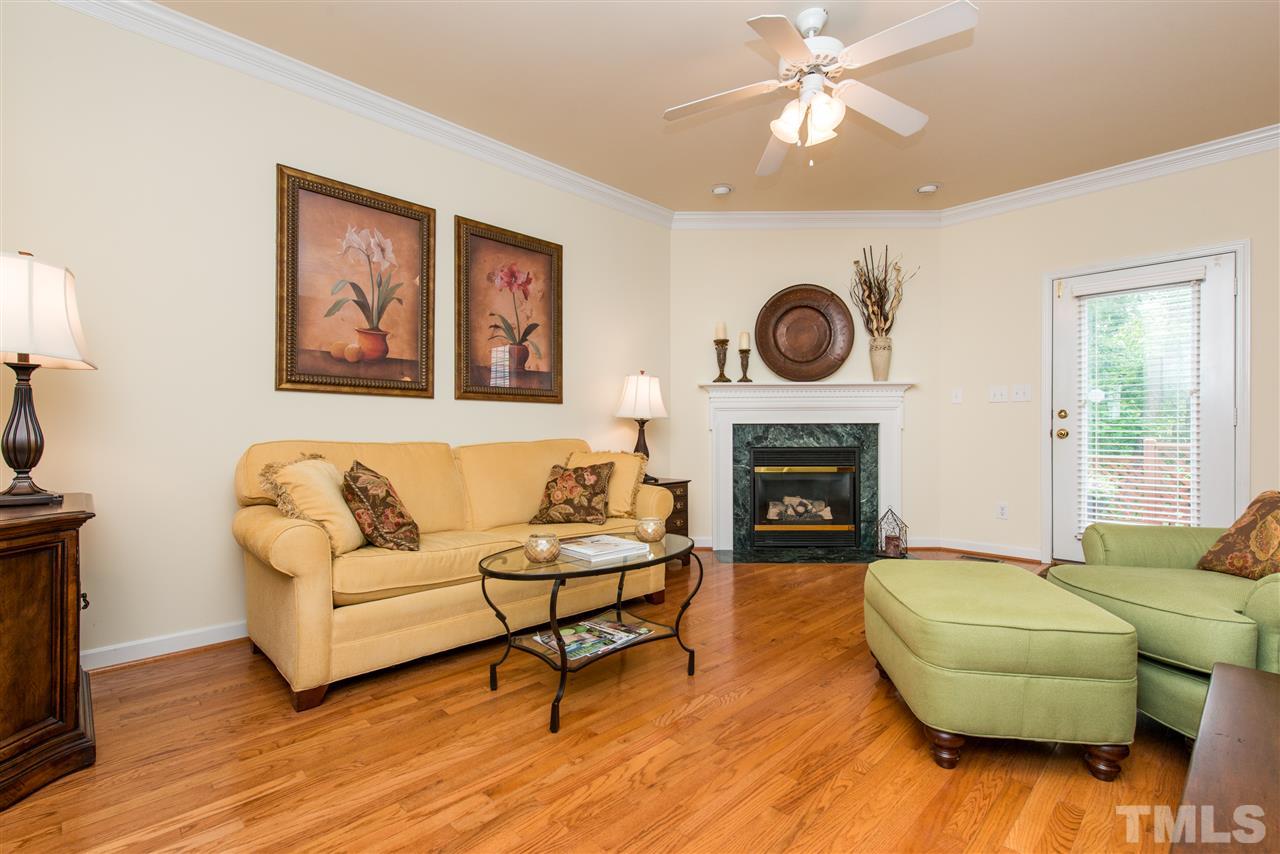4537 Treerose Way Raleigh, NC 27606 - Photo 4 of 24 Gallery Image 4