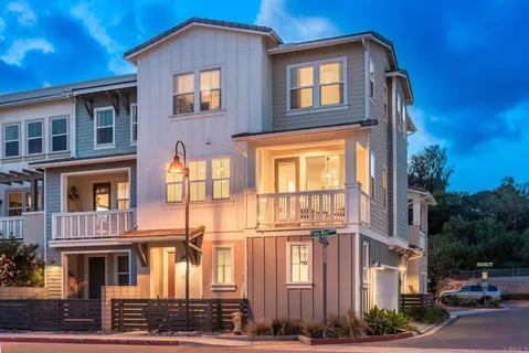 $899,000 | 1115 Sea Glass Way, Oceanside, CA 92054