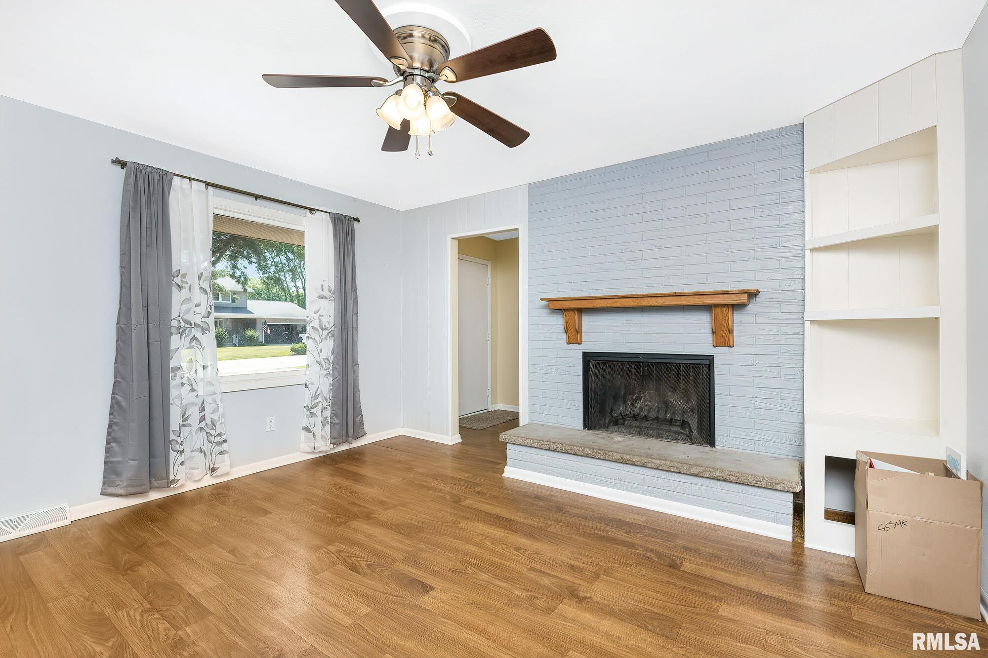 109 North 3rd Street Colona, IL 61241 - Photo 6 of 32