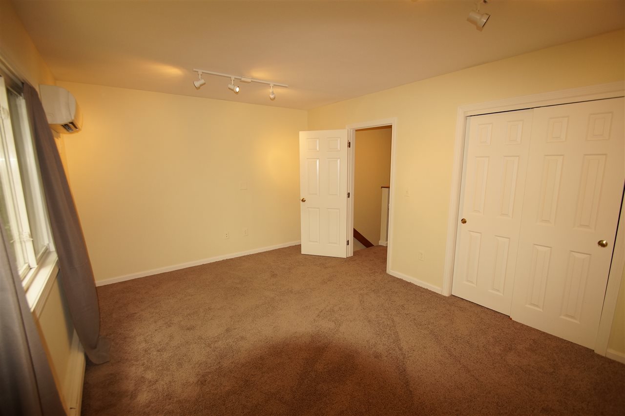 39 Freetown Road, Unit 9 Raymond, NH 03077 - Photo 15 of 27