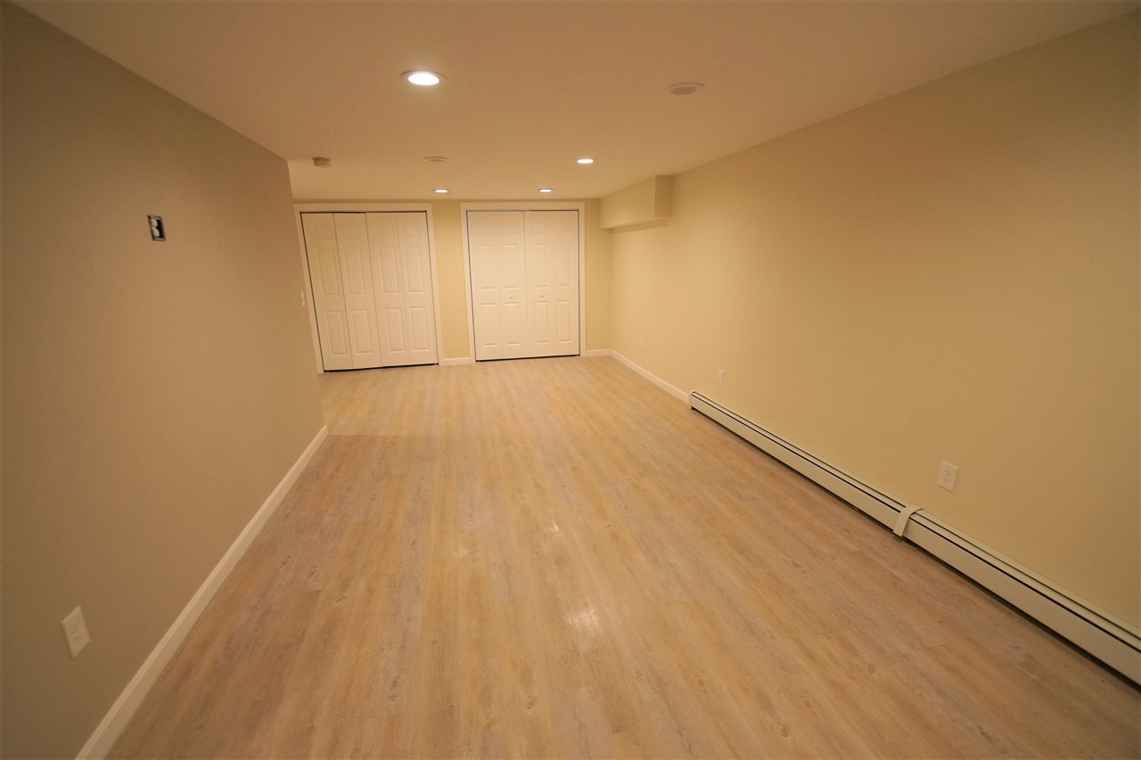 39 Freetown Road, Unit 9 Raymond, NH 03077 - Photo 21 of 27