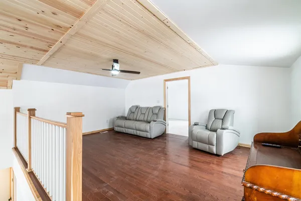 $1,199,500 | 1064 Bayview Drive, Coldwater, MI 49036