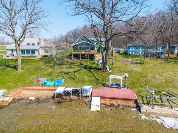 $1,199,500 | 1064 Bayview Drive, Coldwater, MI 49036