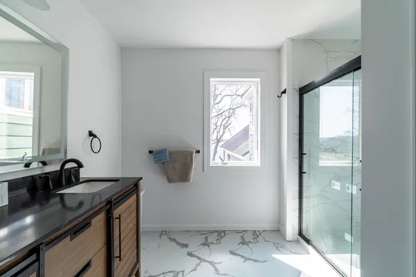 $1,199,500 | 1064 Bayview Drive, Coldwater, MI 49036