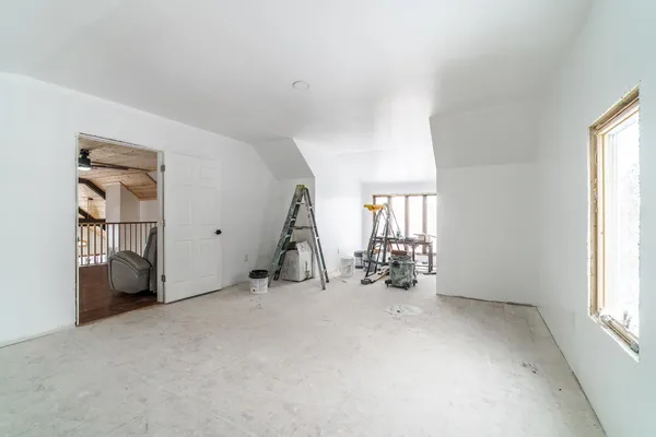 $1,195,000 | 1064 Bayview Drive, Coldwater, MI 49036