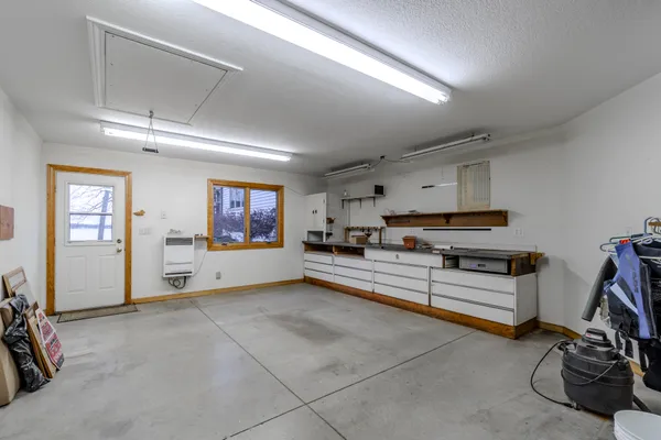 $1,199,500 | 1064 Bayview Drive, Coldwater, MI 49036