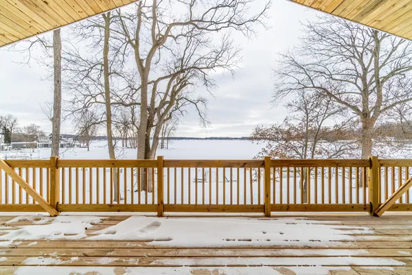 $1,195,000 | 1064 Bayview Drive, Coldwater, MI 49036