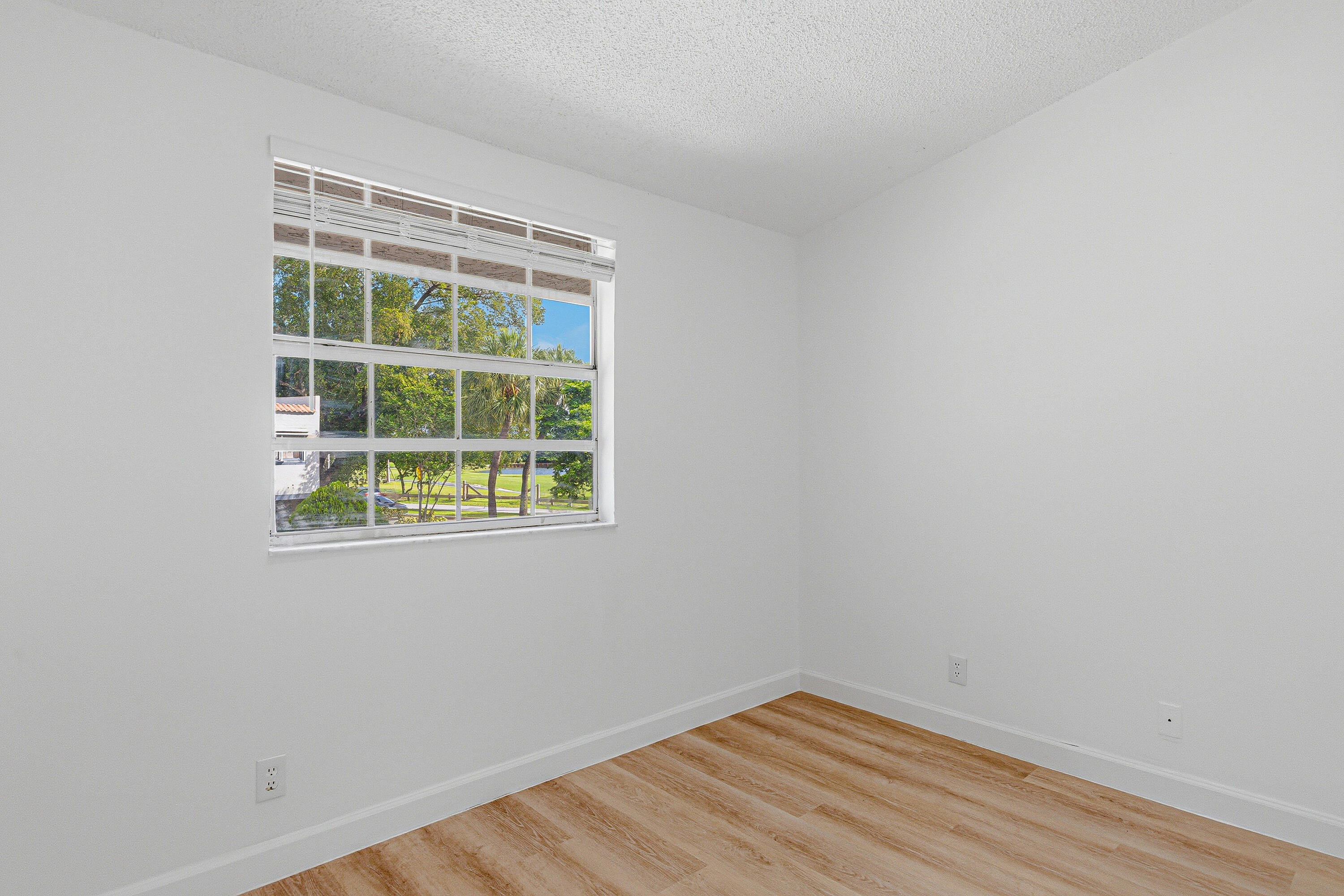 8207 Fairway Road, Unit 8207 Sunrise, FL 33351 - Photo 20 of 34 Window View