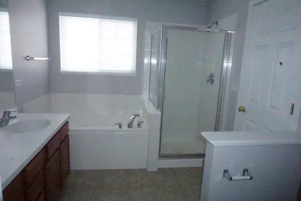 $2,495 | 3740 Pope Court, Unit 7404, Plano, IL 60545