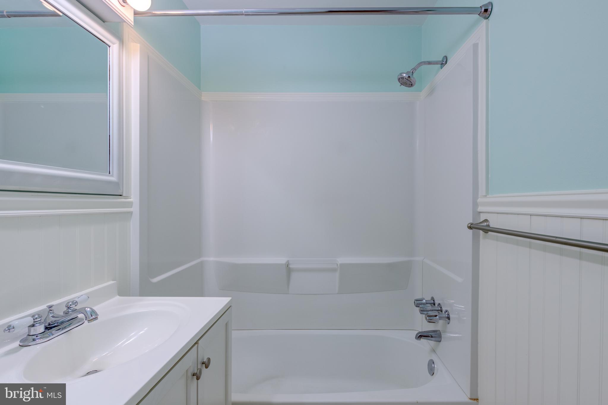 7015 Ridge Avenue, Unit 25 Philadelphia, PA 19128 - Photo 24 of 26