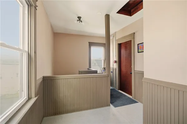$1,600 | 984 York Avenue, Unit 2L, Pawtucket, RI 02861