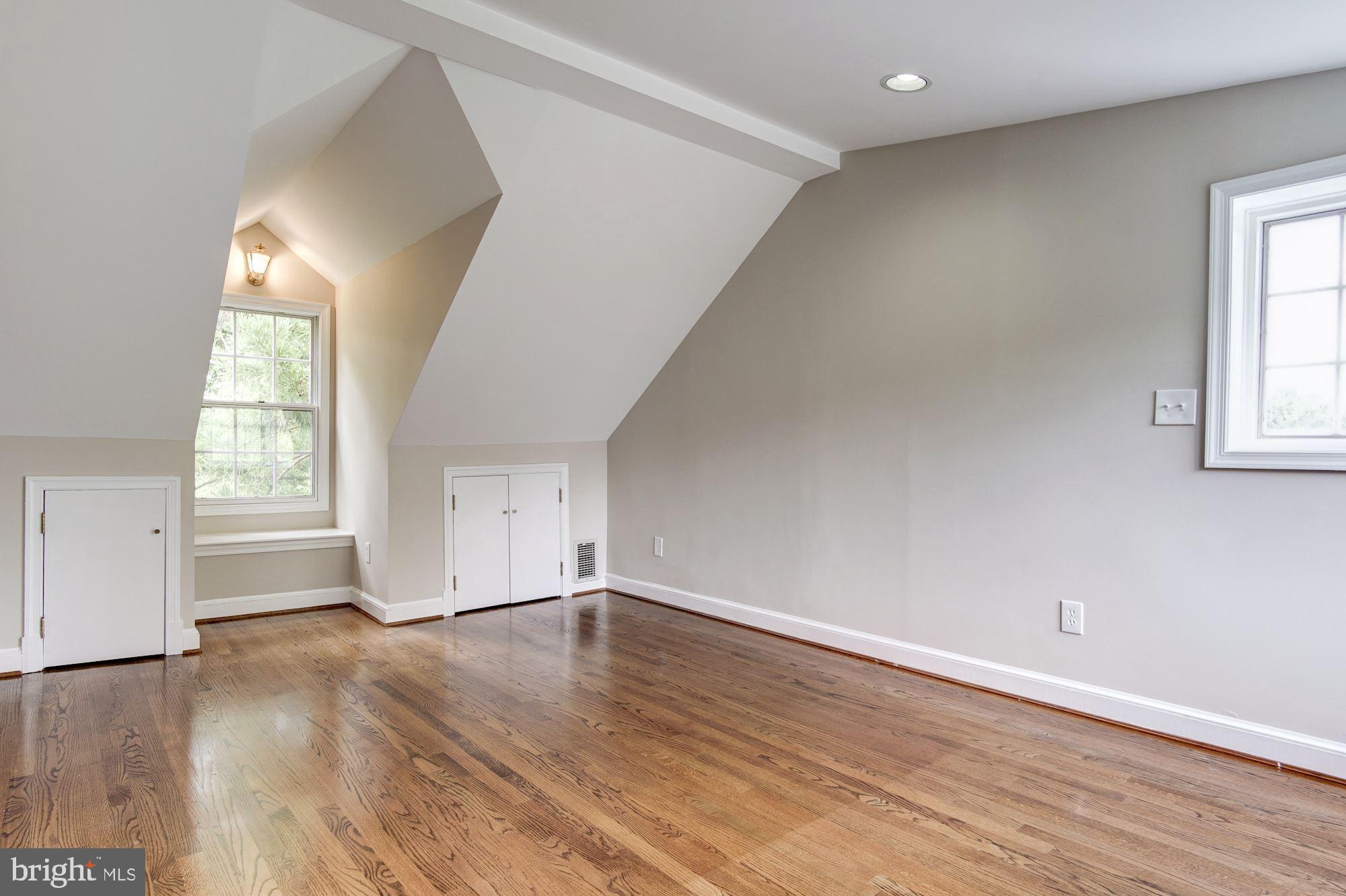5013 Brookdale Road Bethesda, MD 20816 - Photo 37 of 57