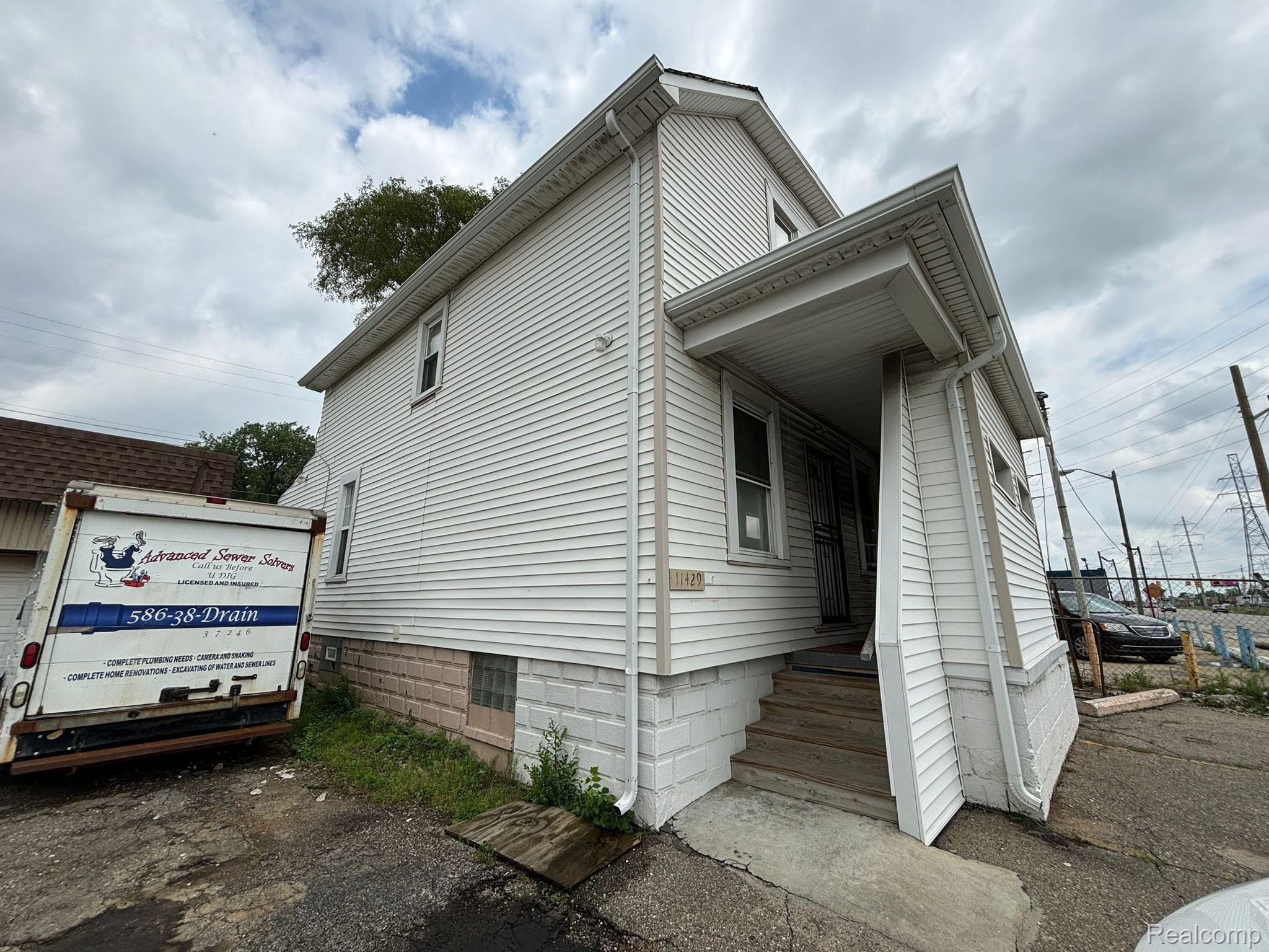 11429 East Eight Mile Road Warren, MI 48089 - Photo 2 of 34 Gallery Image 2