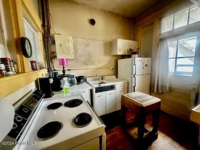 $575,000 | 38 South Street, Glens Falls, NY 12801