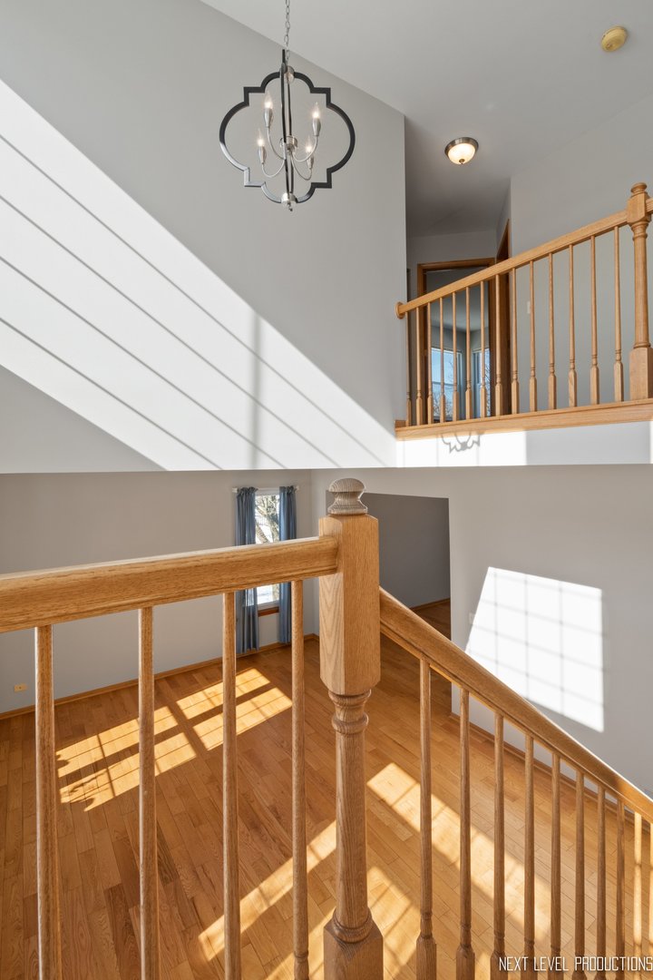 1772 Pinnacle Drive Aurora, IL 60502 - Photo 18 of 48 a view of a dining room with furniture