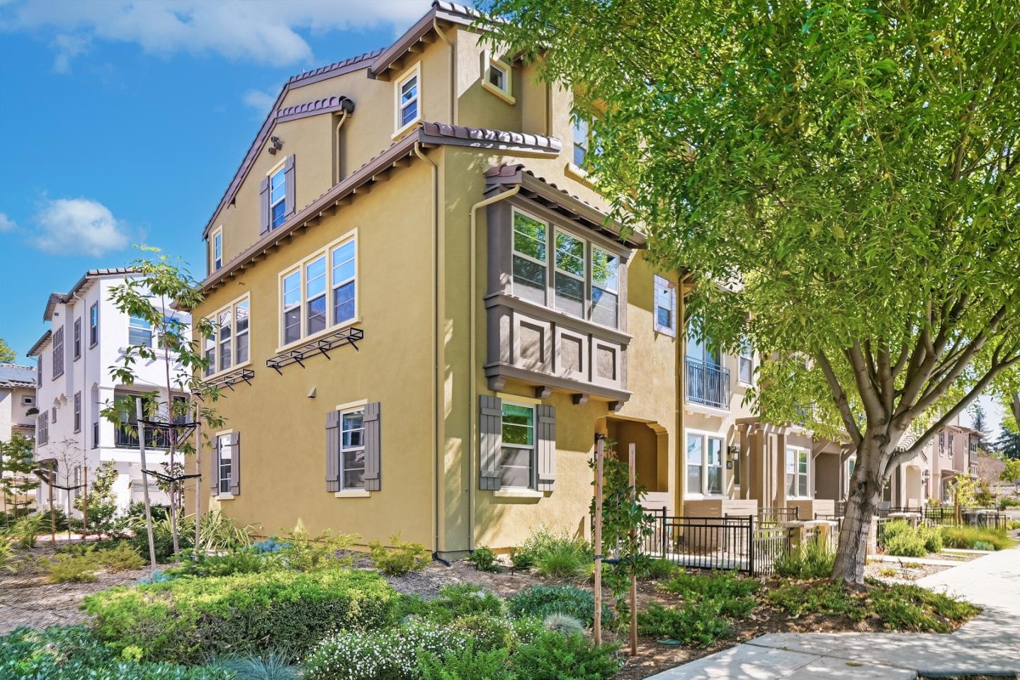 1208 San Ramon Avenue Mountain View, CA 94043 - Photo 1 of 52