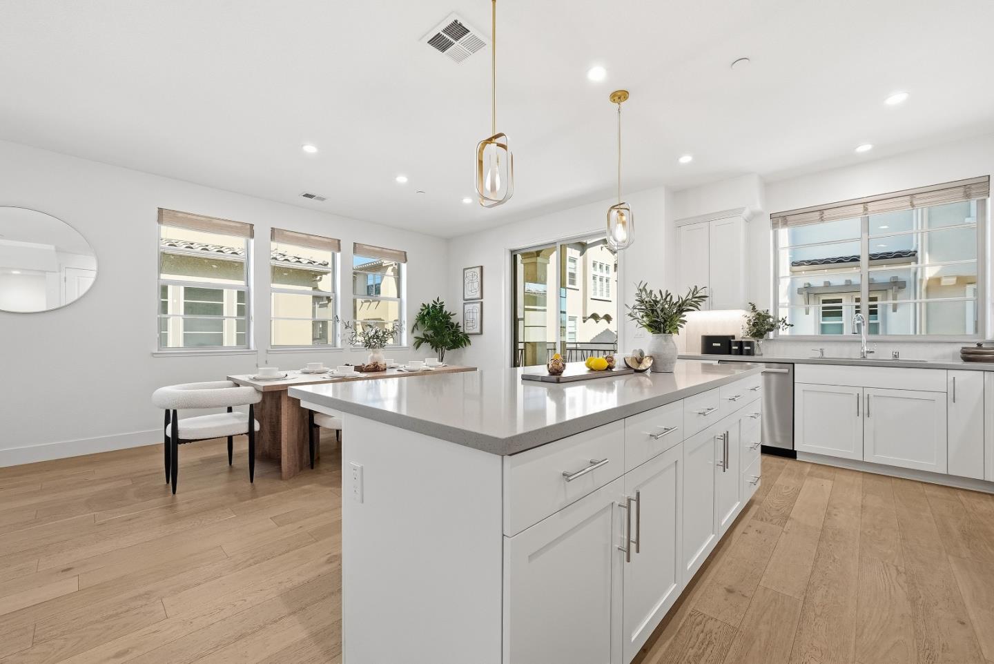 1208 San Ramon Avenue Mountain View, CA 94043 - Photo 13 of 52