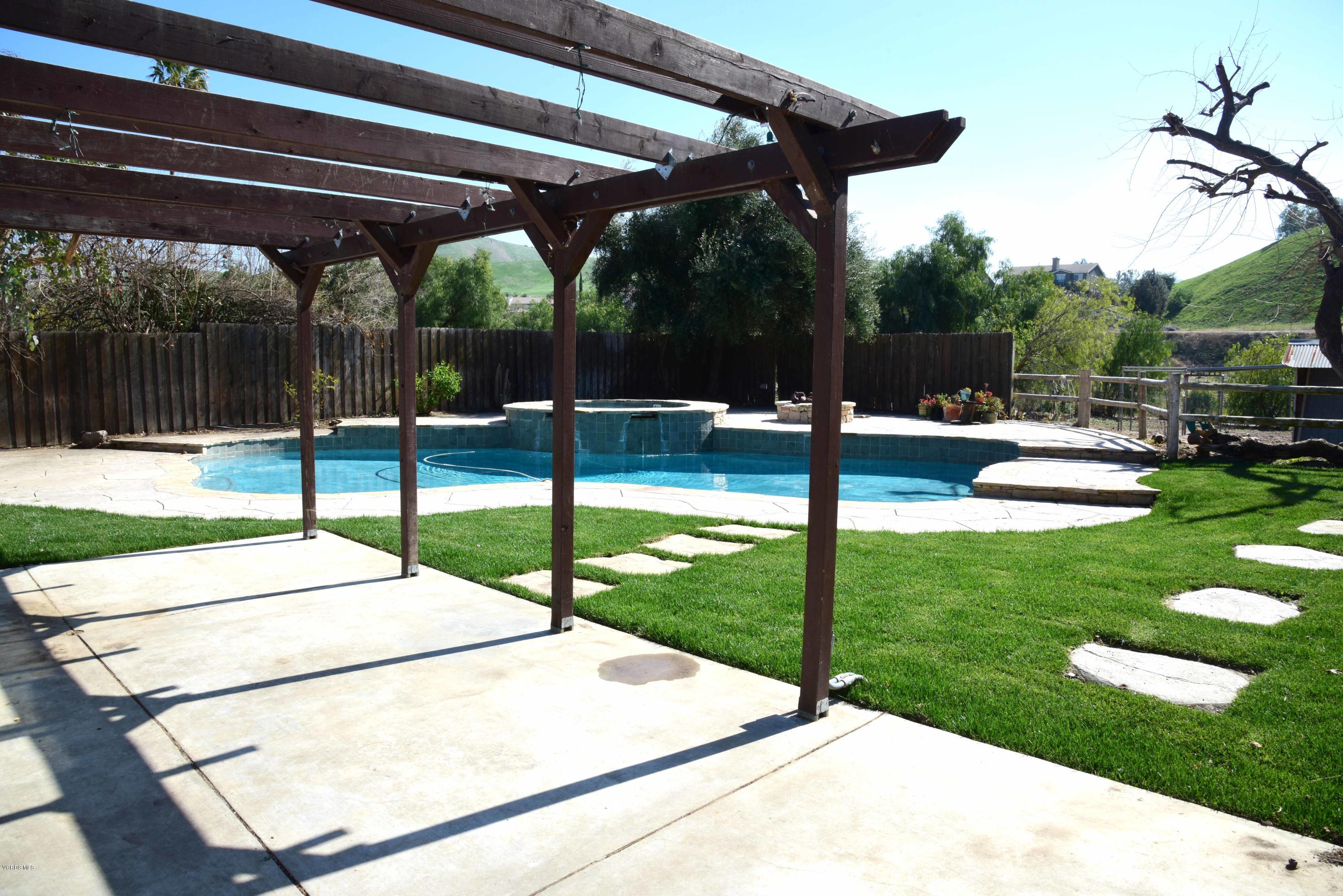 3314 Shenandoah Avenue Simi Valley, CA 93063 - Photo 6 of 7 a view of a backyard with sitting area