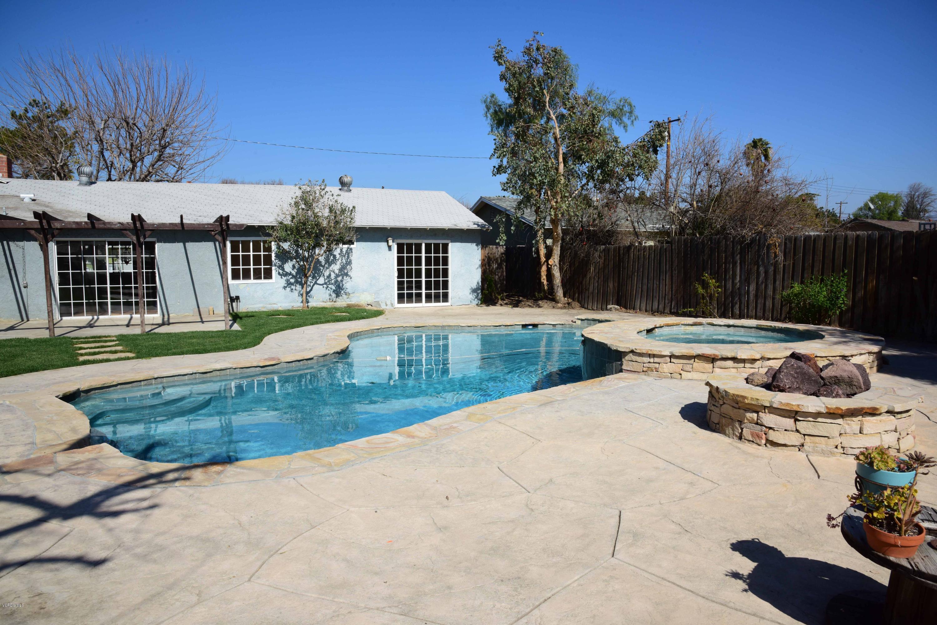 3314 Shenandoah Avenue Simi Valley, CA 93063 - Photo 7 of 7 a view of a house with entertaining space