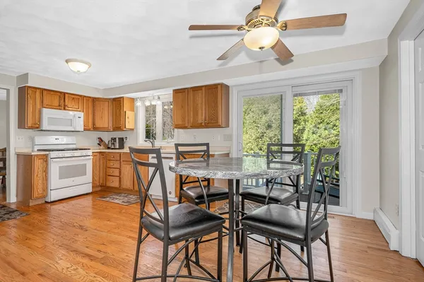 $849,900 | 1 Rosemary Lane, Chelmsford, MA 01824