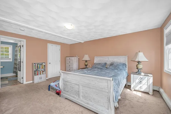 $849,900 | 1 Rosemary Lane, Chelmsford, MA 01824