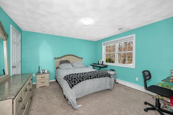 $849,900 | 1 Rosemary Lane, Chelmsford, MA 01824