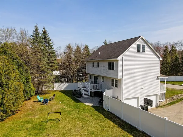 $849,900 | 1 Rosemary Lane, Chelmsford, MA 01824
