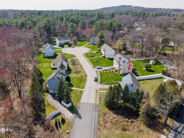 $849,900 | 1 Rosemary Lane, Chelmsford, MA 01824