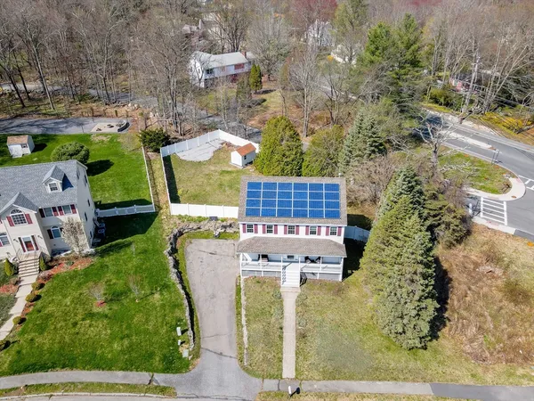 $849,900 | 1 Rosemary Lane, Chelmsford, MA 01824