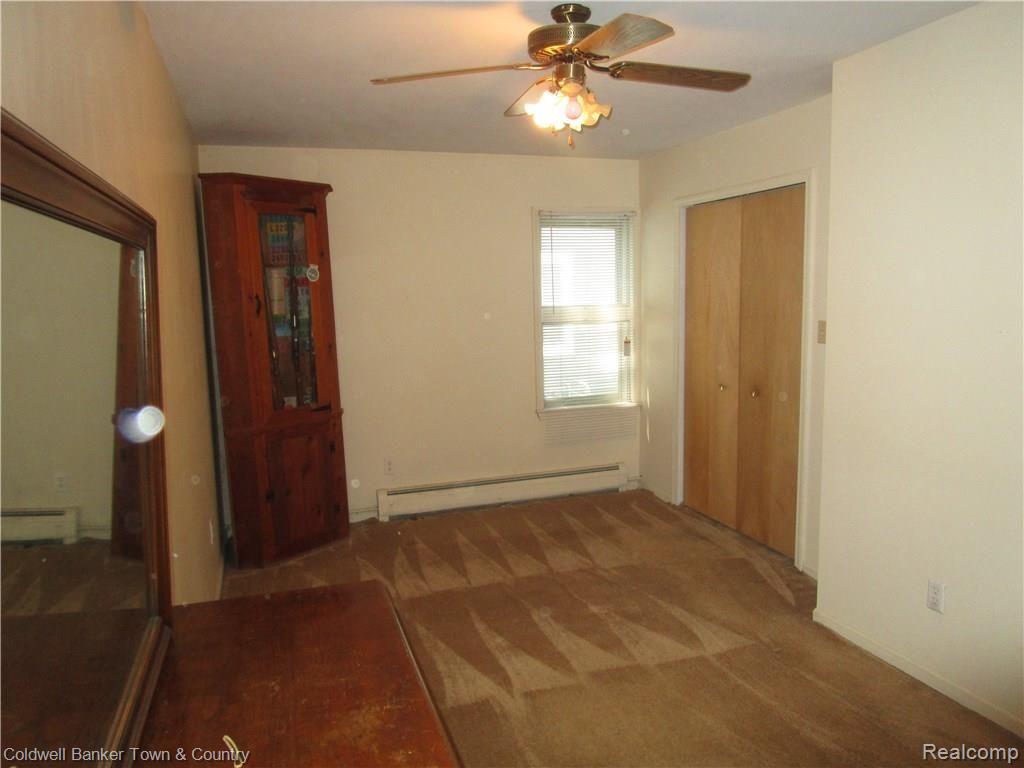4420 Clifford Road Brighton, MI 48116 - Photo 14 of 20 Master bedroom