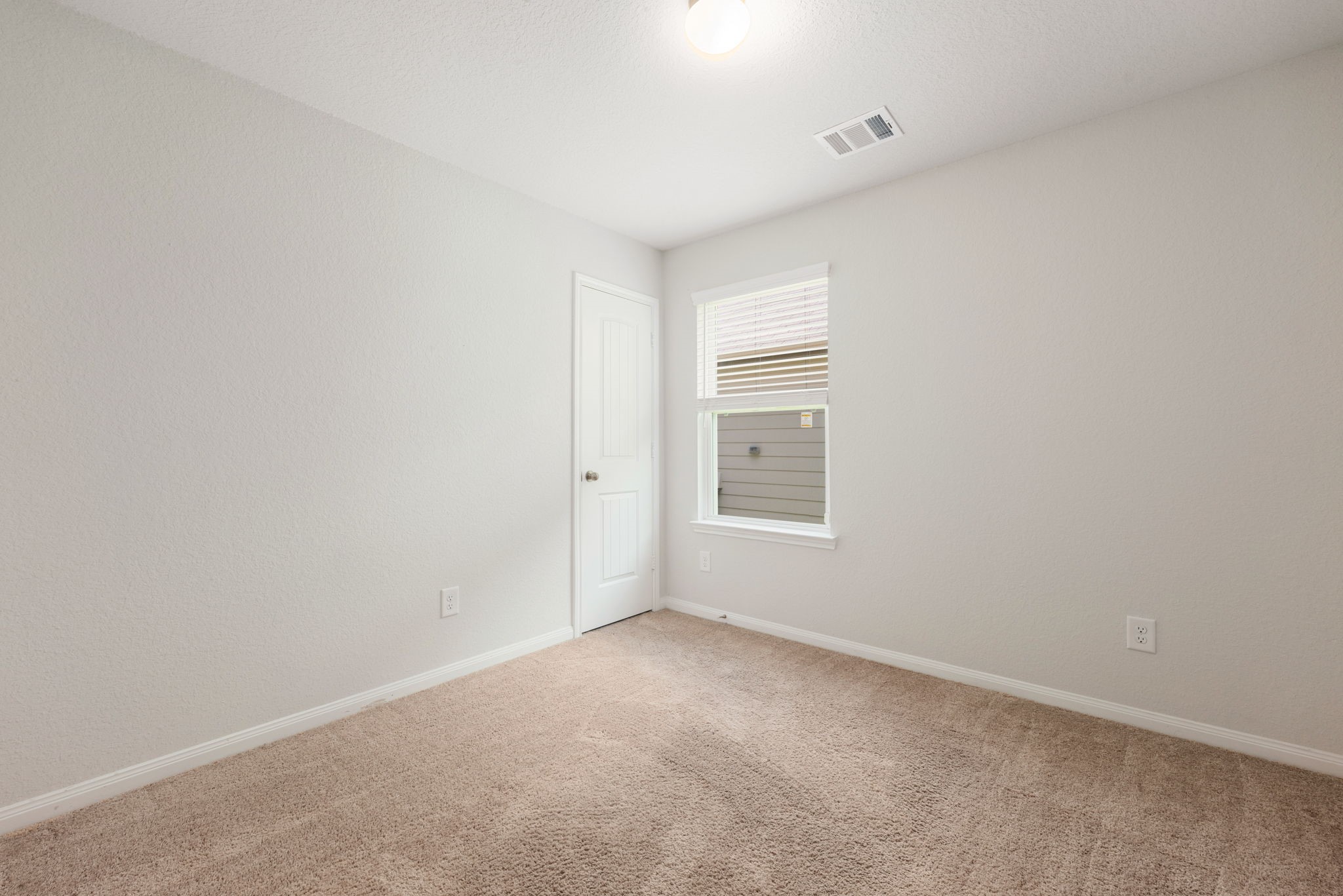 17555 Greystanes Road Humble, TX 77346 - Photo 17 of 28 a view of room and window