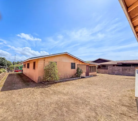 $1,200,000 | 588 Pohaku Street, Kahului, HI 96732