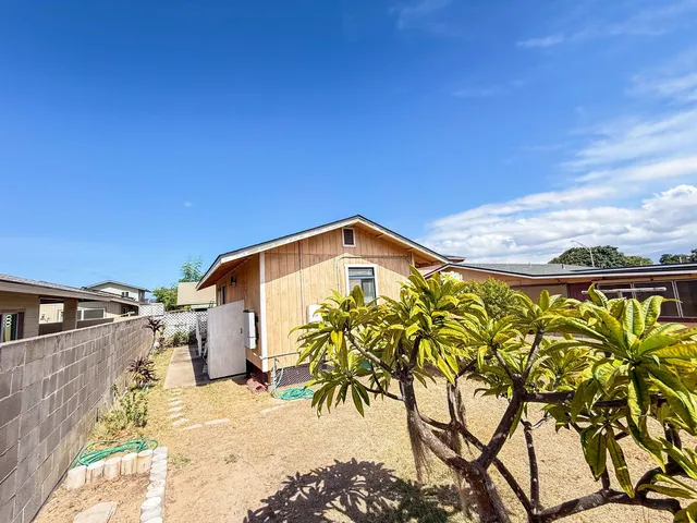 $1,200,000 | 588 Pohaku Street, Kahului, HI 96732