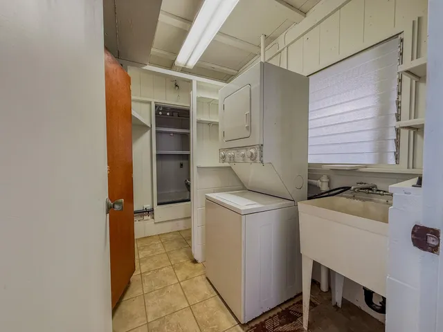 $1,200,000 | 588 Pohaku Street, Kahului, HI 96732