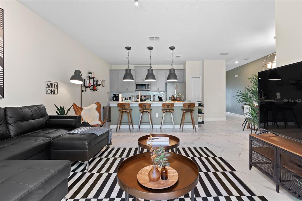 278 Ocean Course Avenue Davenport, FL 33896 - Photo 9 of 40