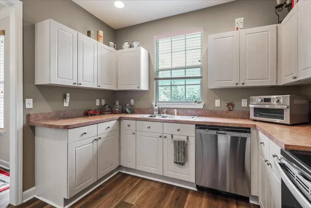 $279,900 | 4275 Four Oaks Boulevard, Tallahassee, FL 32311