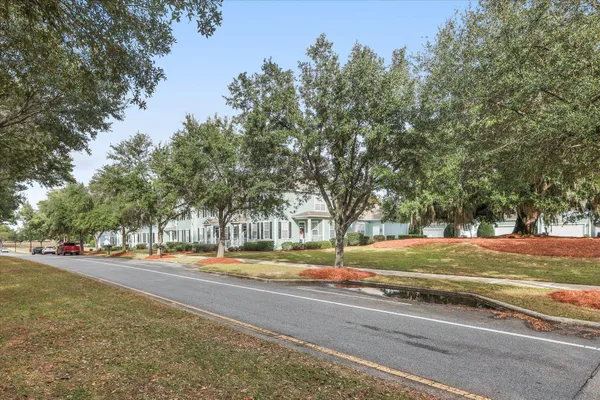 $279,900 | 4275 Four Oaks Boulevard, Tallahassee, FL 32311