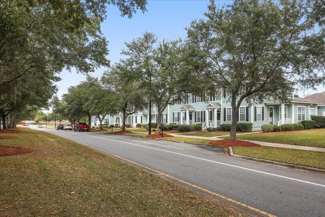 $279,900 | 4275 Four Oaks Boulevard, Tallahassee, FL 32311